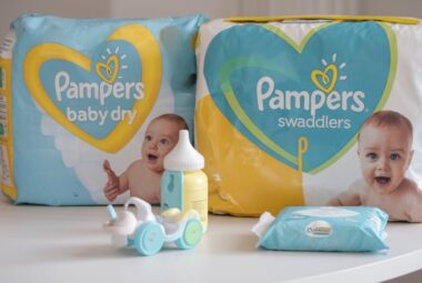 pampers baby dry vs. swaddlers